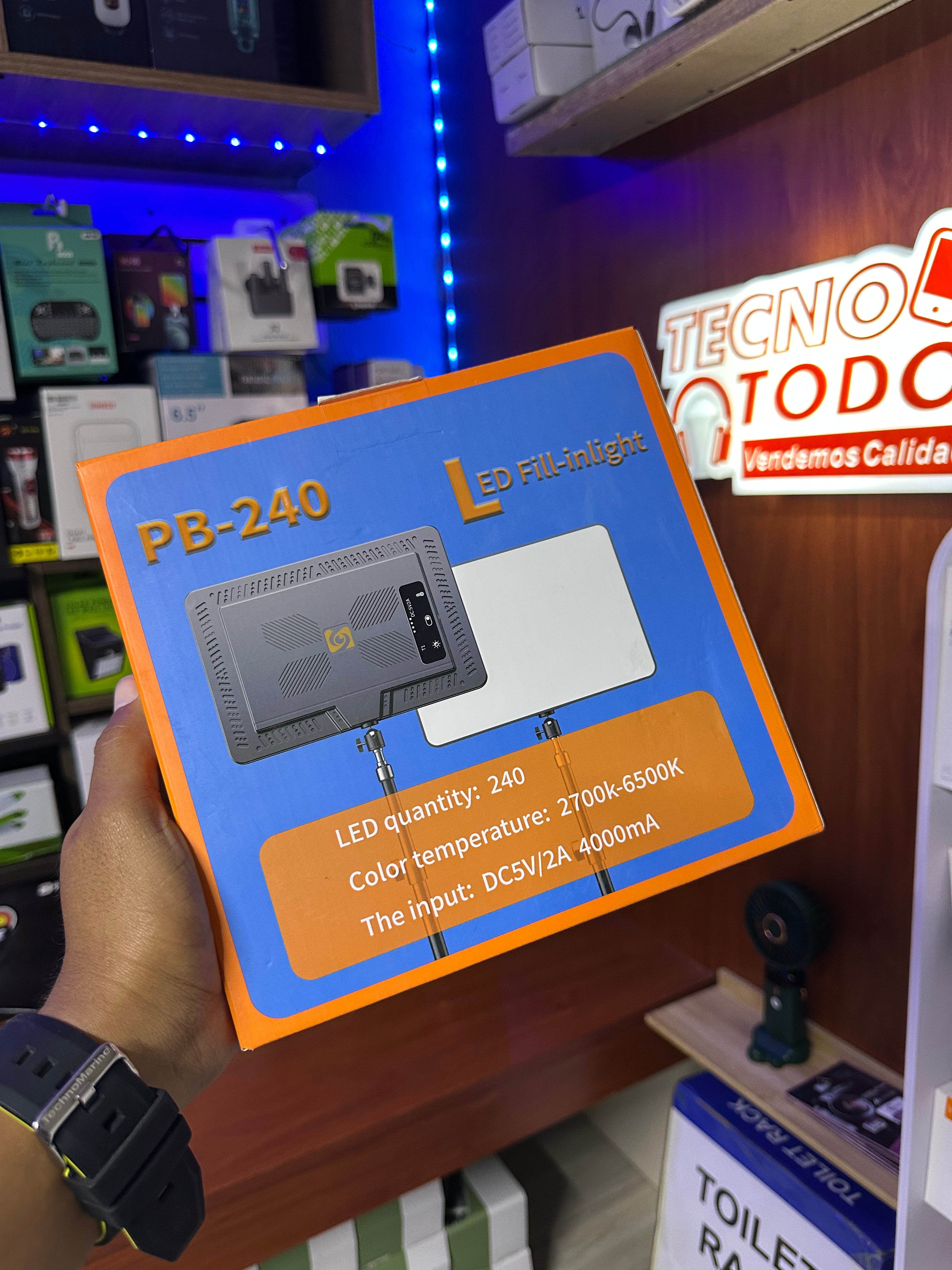 Reflector led; Creación De Contenido.