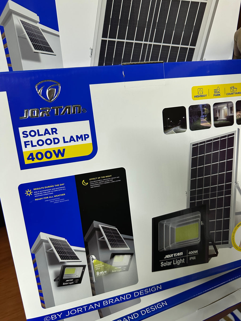 Reflector Led Solar 400W Jortan ; Batería De Larga Duración